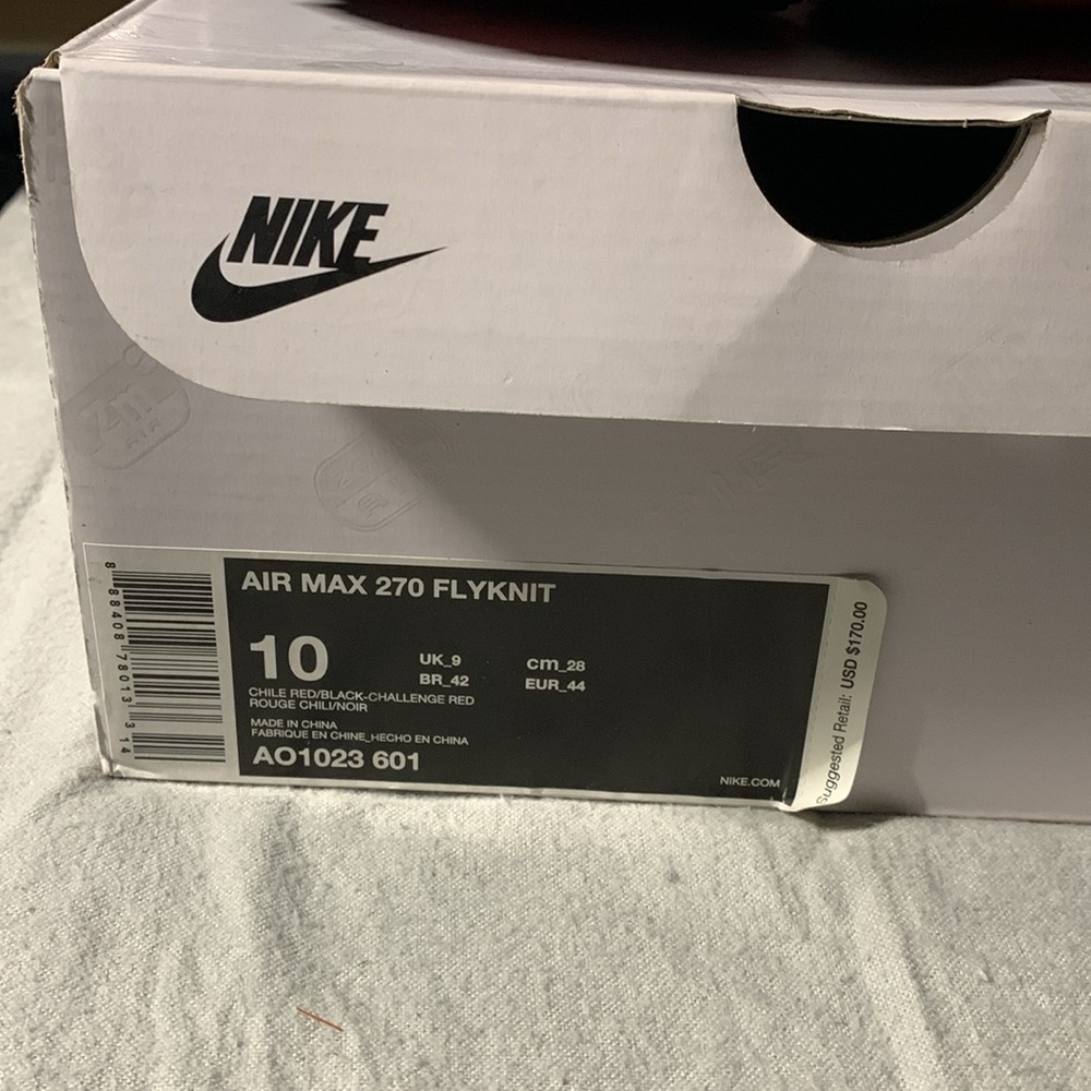 NIKE AIR MAX 270 FLYKNIT SIZE 10 MENS CHILE RED AND BLACK - Picture 2 of 9